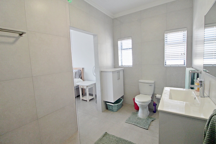 3 Bedroom Property for Sale in Reebok Western Cape